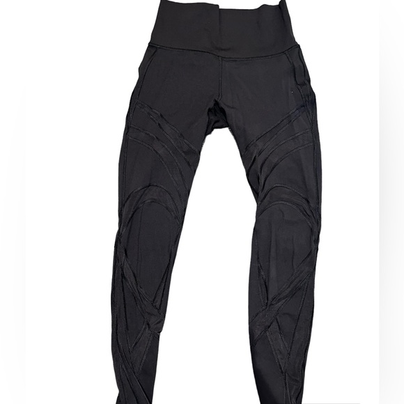 Lululemon Mesh Leggings - Size 6 - Brand new athletic high waist tummy control - Picture 1 of 6